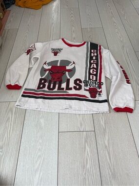 Chicago Bulls Vintage 1995 kids XL sweatshirt NBA basketball white red sports